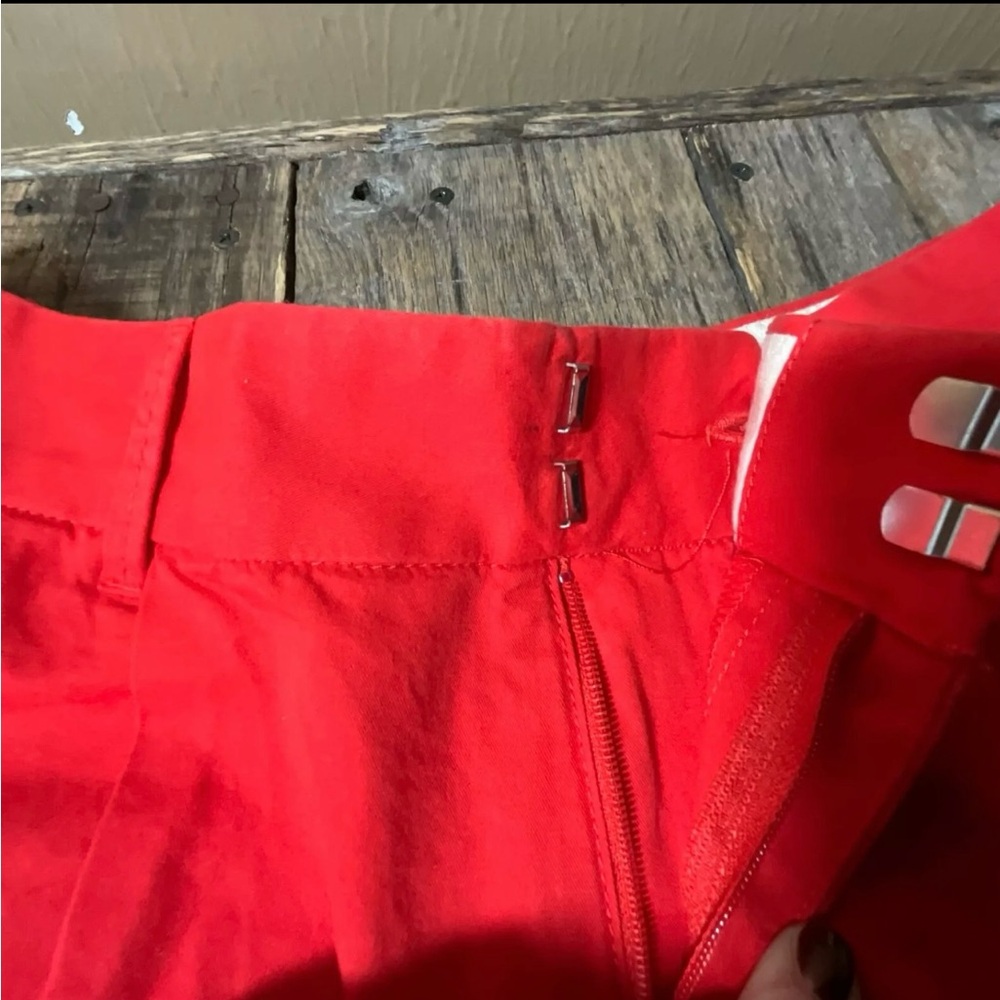 NWT Free Assembly Red 3” Inseam With Pockets Shorts Size 4 Hook N Eye Closure - Picture 5 of 10
